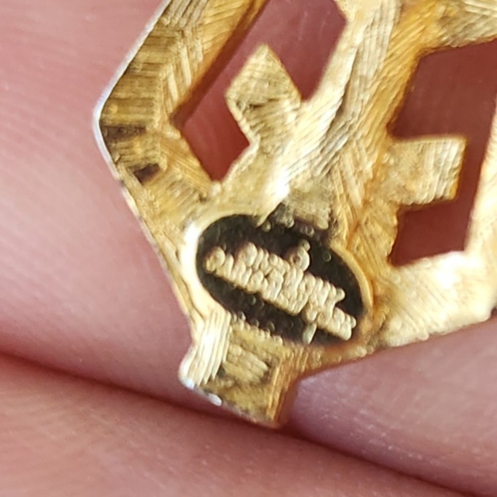 Givenchy gold necklace - Picture 7 of 8